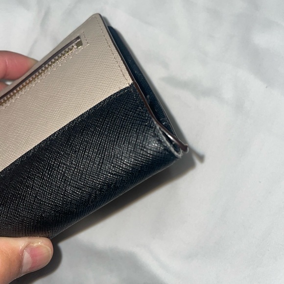 Kate Spade Wallet - Picture 3 of 5